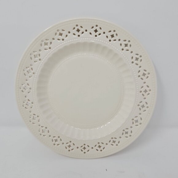 1 Vintage Hartley Greens Creamware Bread Dessert Plate Diamond Pierce Cut Rim 7" - Picture 1 of 4